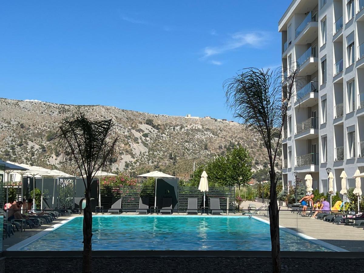 Domus Hotel & Apartments Shëngjin エクステリア 写真