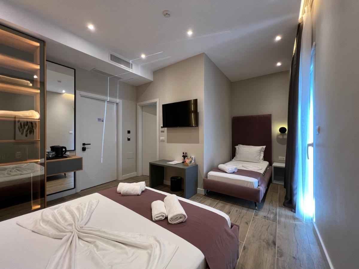 Domus Hotel & Apartments Shëngjin エクステリア 写真