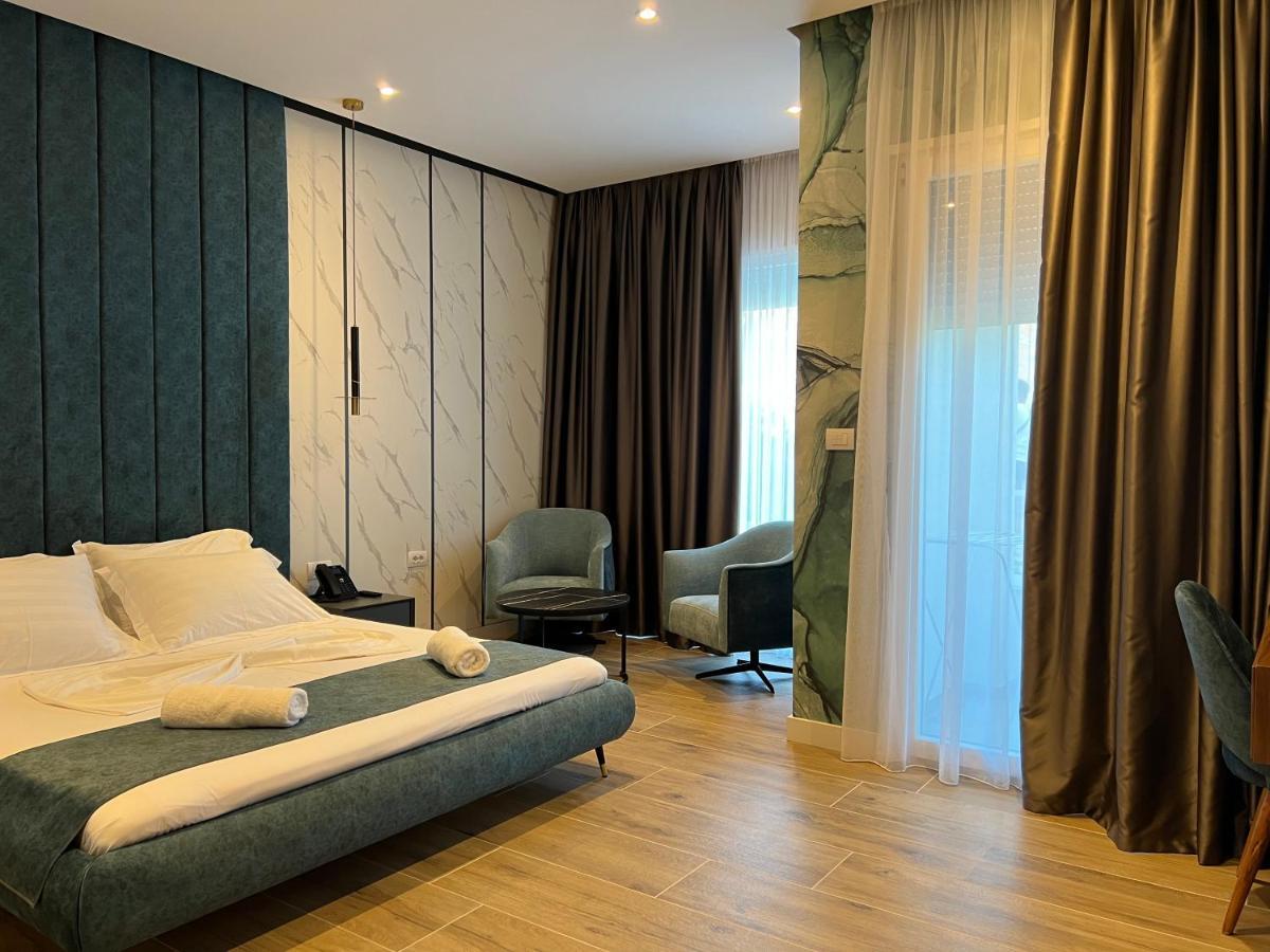 Domus Hotel & Apartments Shëngjin エクステリア 写真