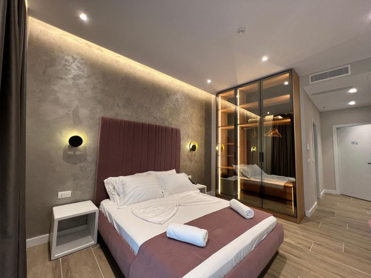 Domus Hotel & Apartments Shëngjin エクステリア 写真