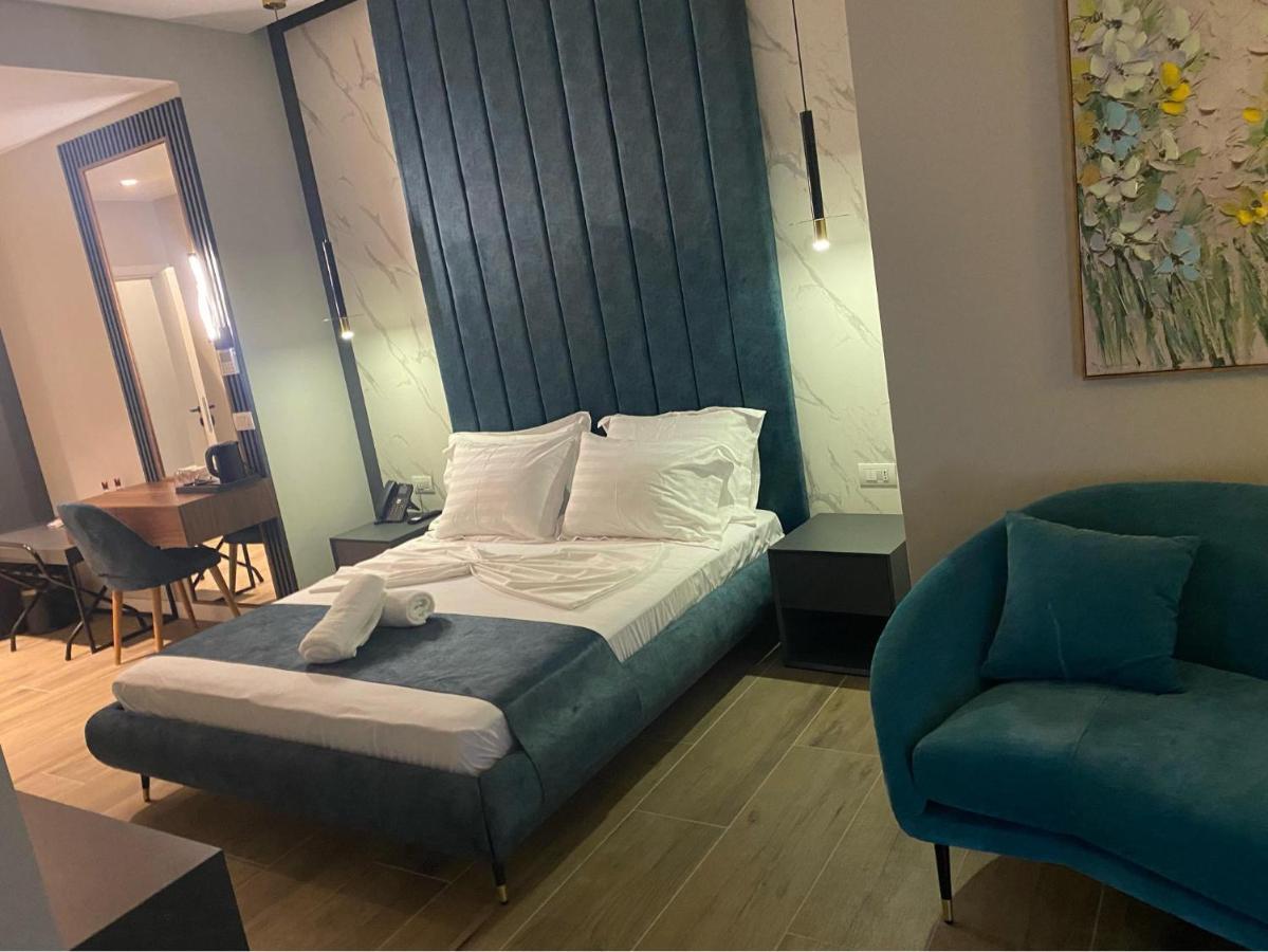 Domus Hotel & Apartments Shëngjin エクステリア 写真