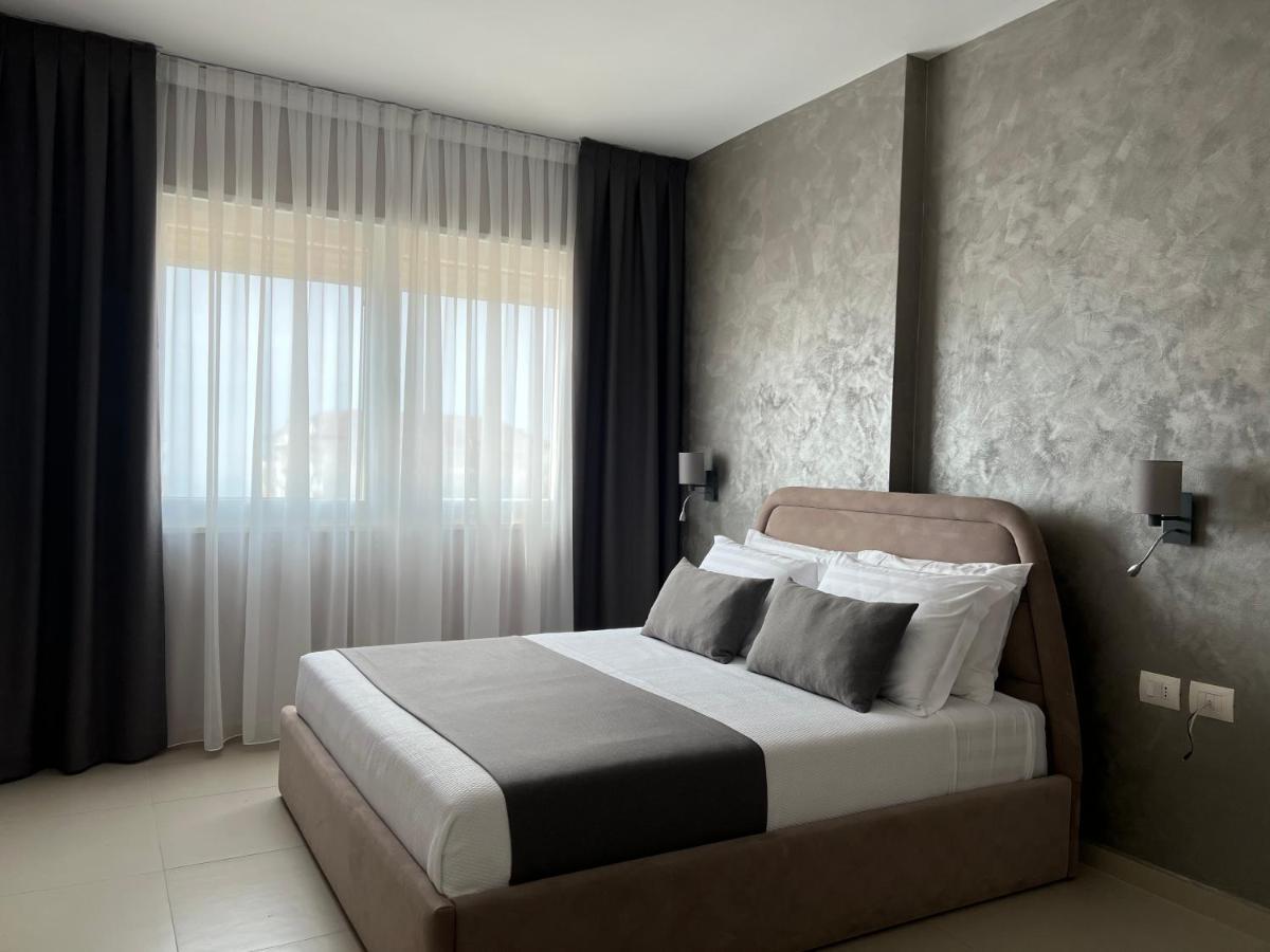 Domus Hotel & Apartments Shëngjin エクステリア 写真