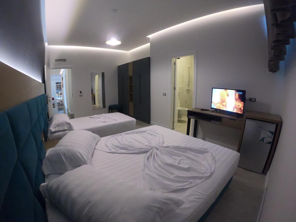 Domus Hotel & Apartments Shëngjin エクステリア 写真